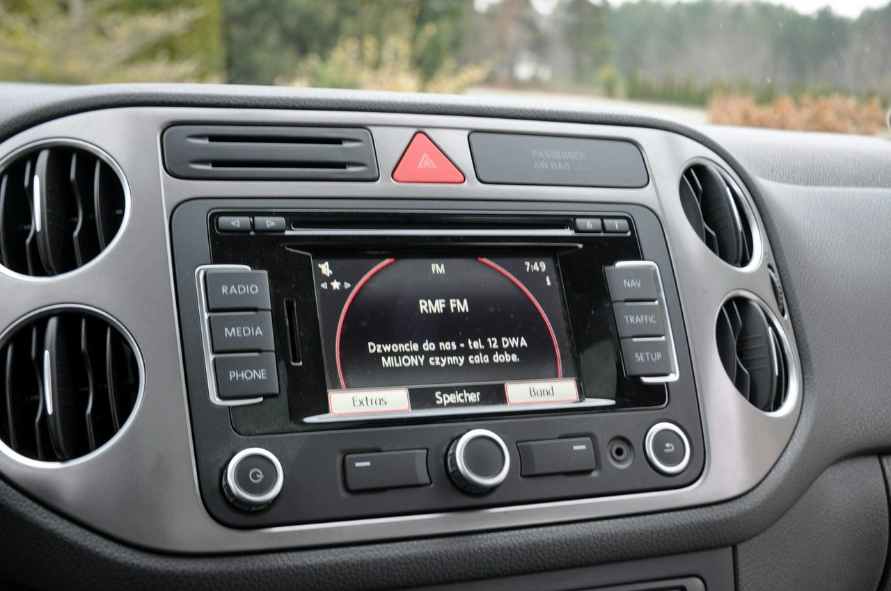 Volkswagen Tiguan - Zdjęcie 30