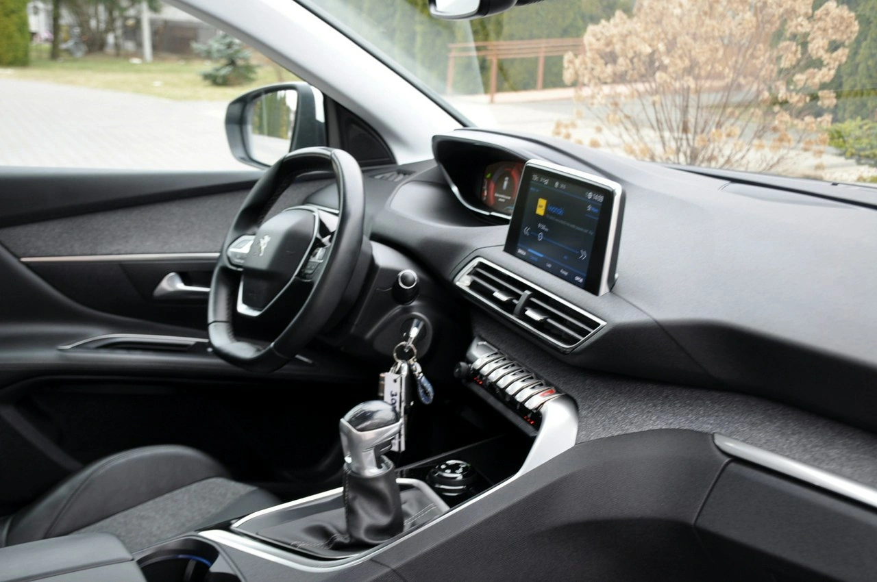 Peugeot 3008 - Zdjęcie 17
