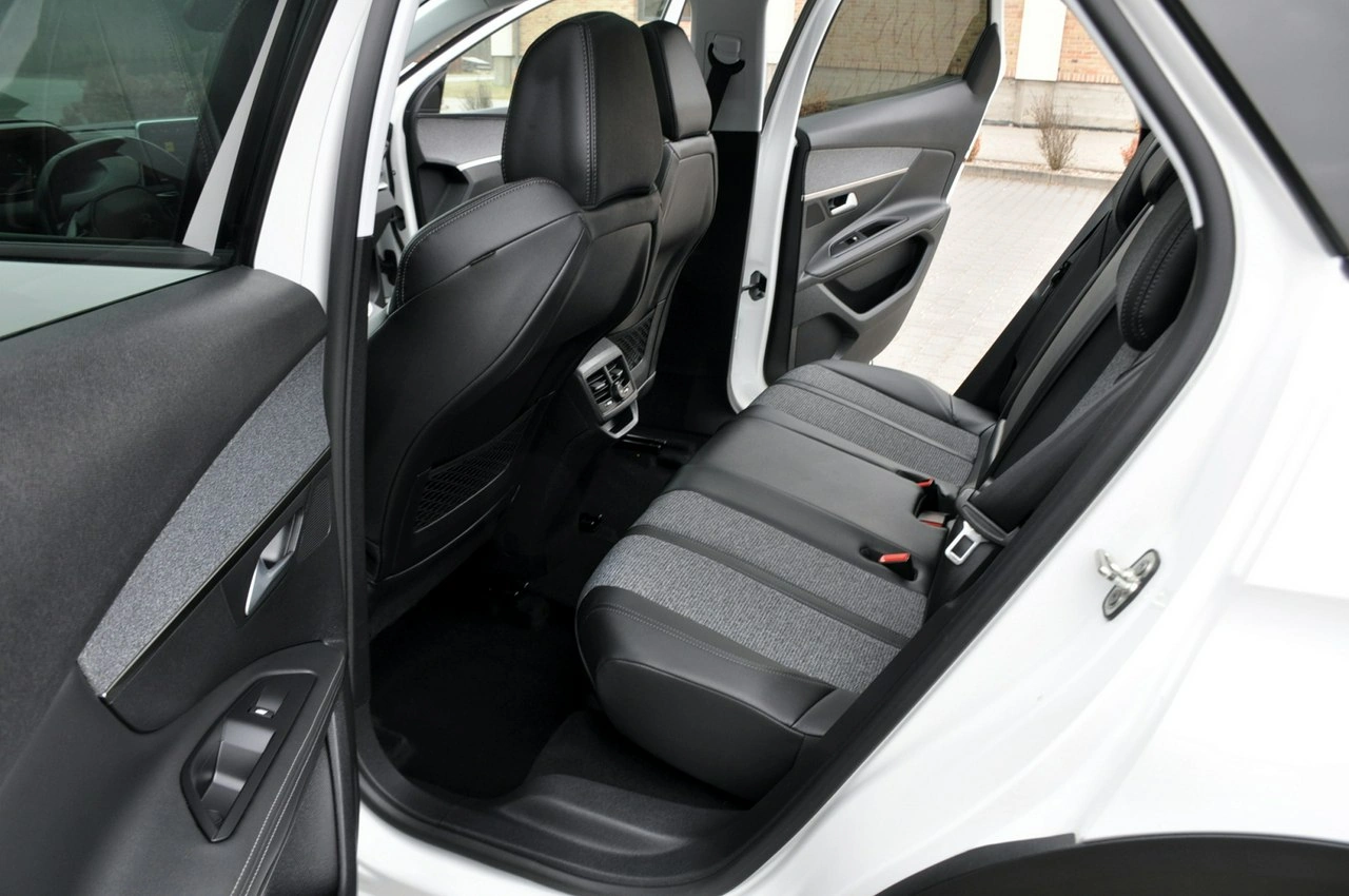 Peugeot 3008 - Zdjęcie 19