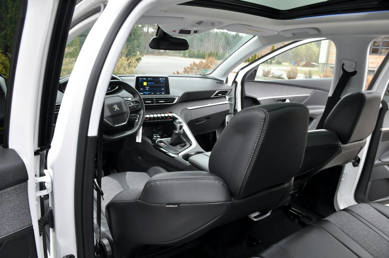 Peugeot 3008 - Zdjęcie 26