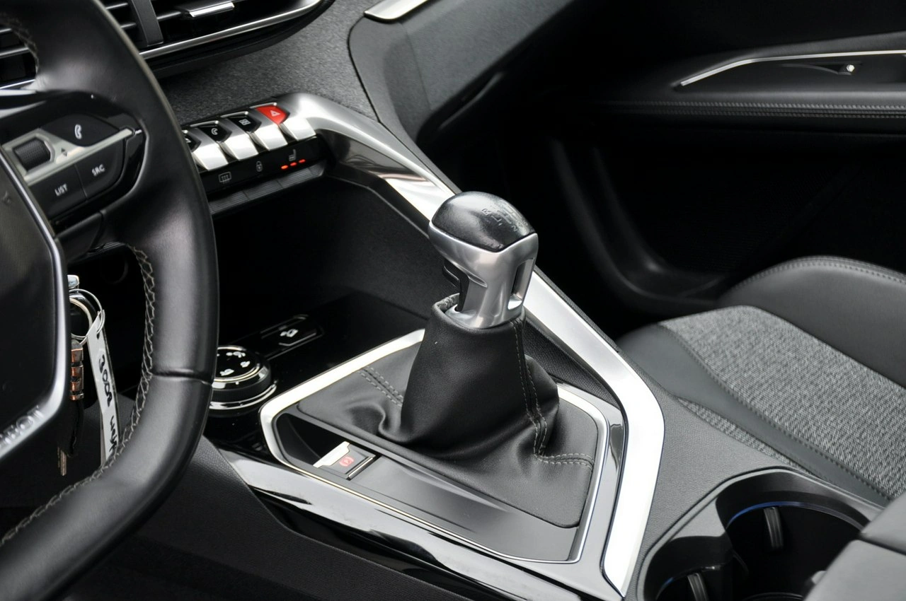 Peugeot 3008 - Zdjęcie 34