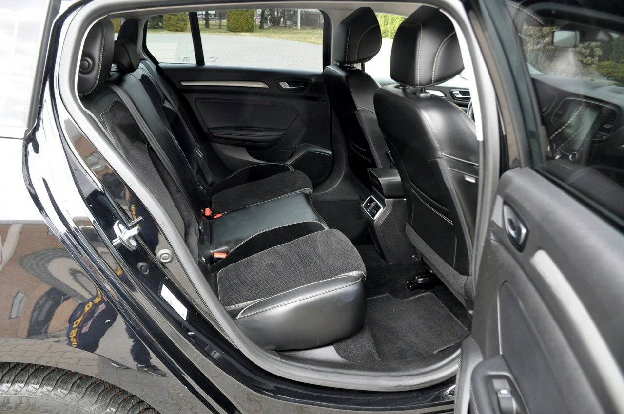 Renault Megane - Zdjęcie 19