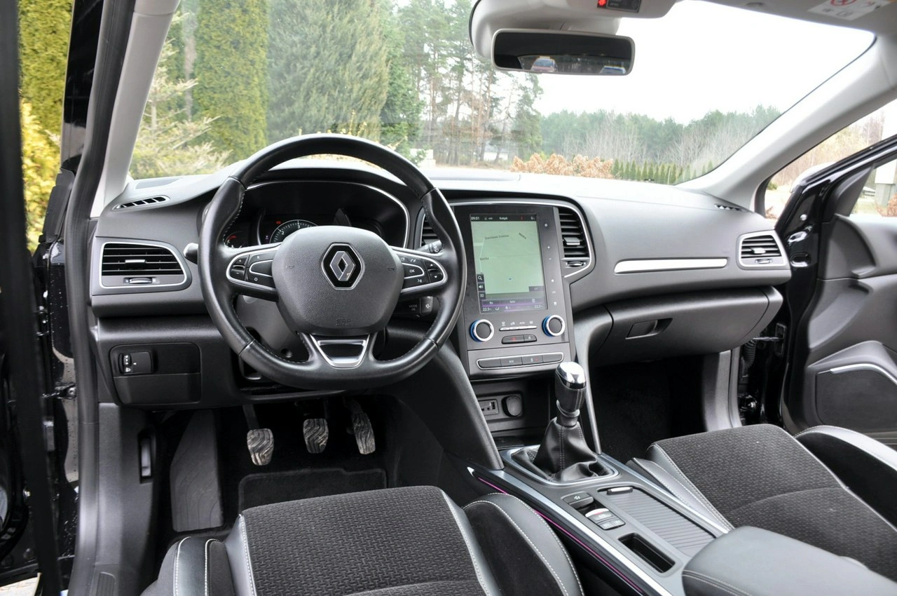 Renault Megane - Zdjęcie 28