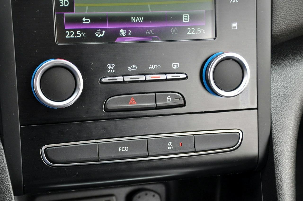 Renault Megane - Zdjęcie 33