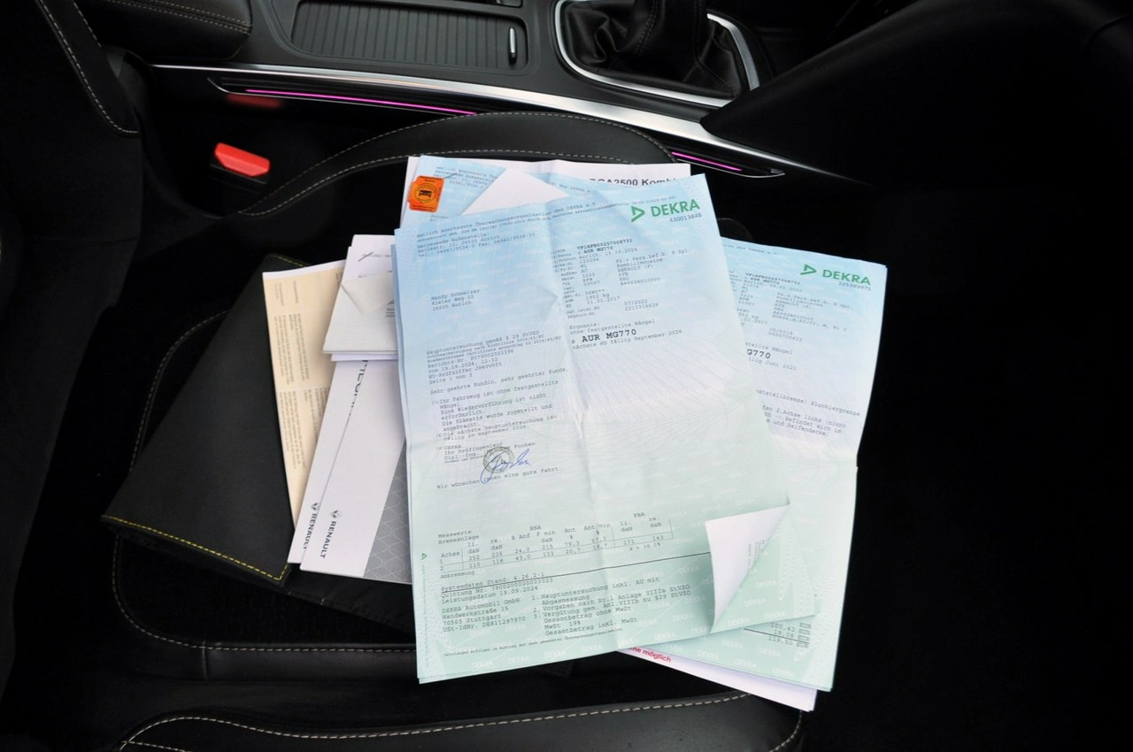 Renault Megane - Zdjęcie 39