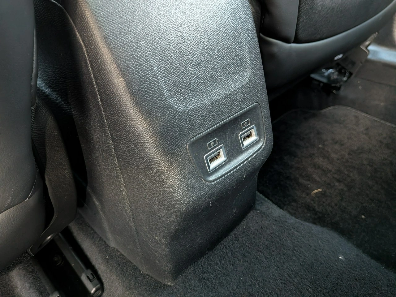 Peugeot 2008 - Zdjęcie 21