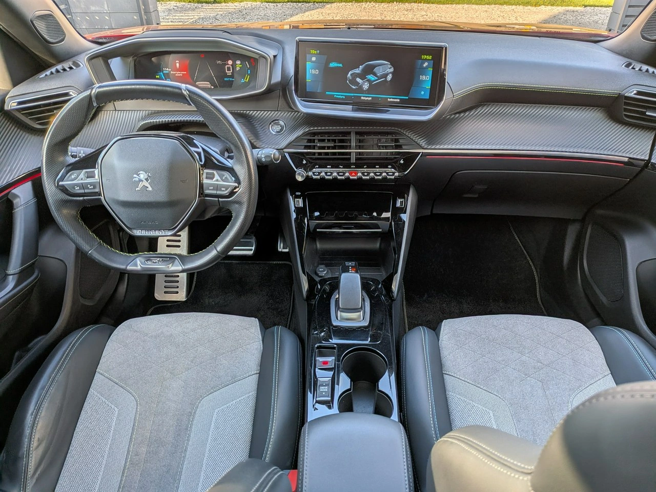 Peugeot 2008 - Zdjęcie 29