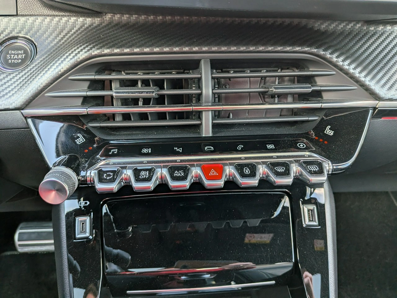 Peugeot 2008 - Zdjęcie 30