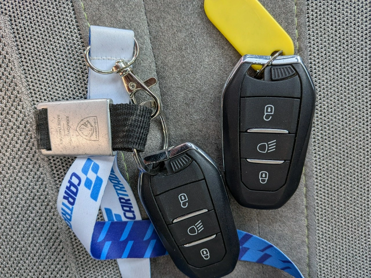 Peugeot 2008 - Zdjęcie 37