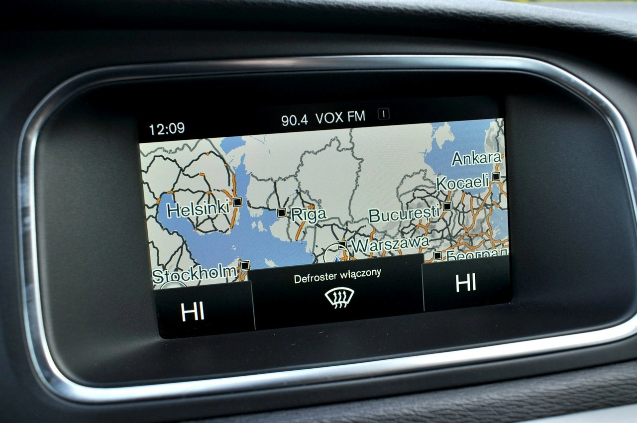 Volvo V40 - Zdjęcie 19