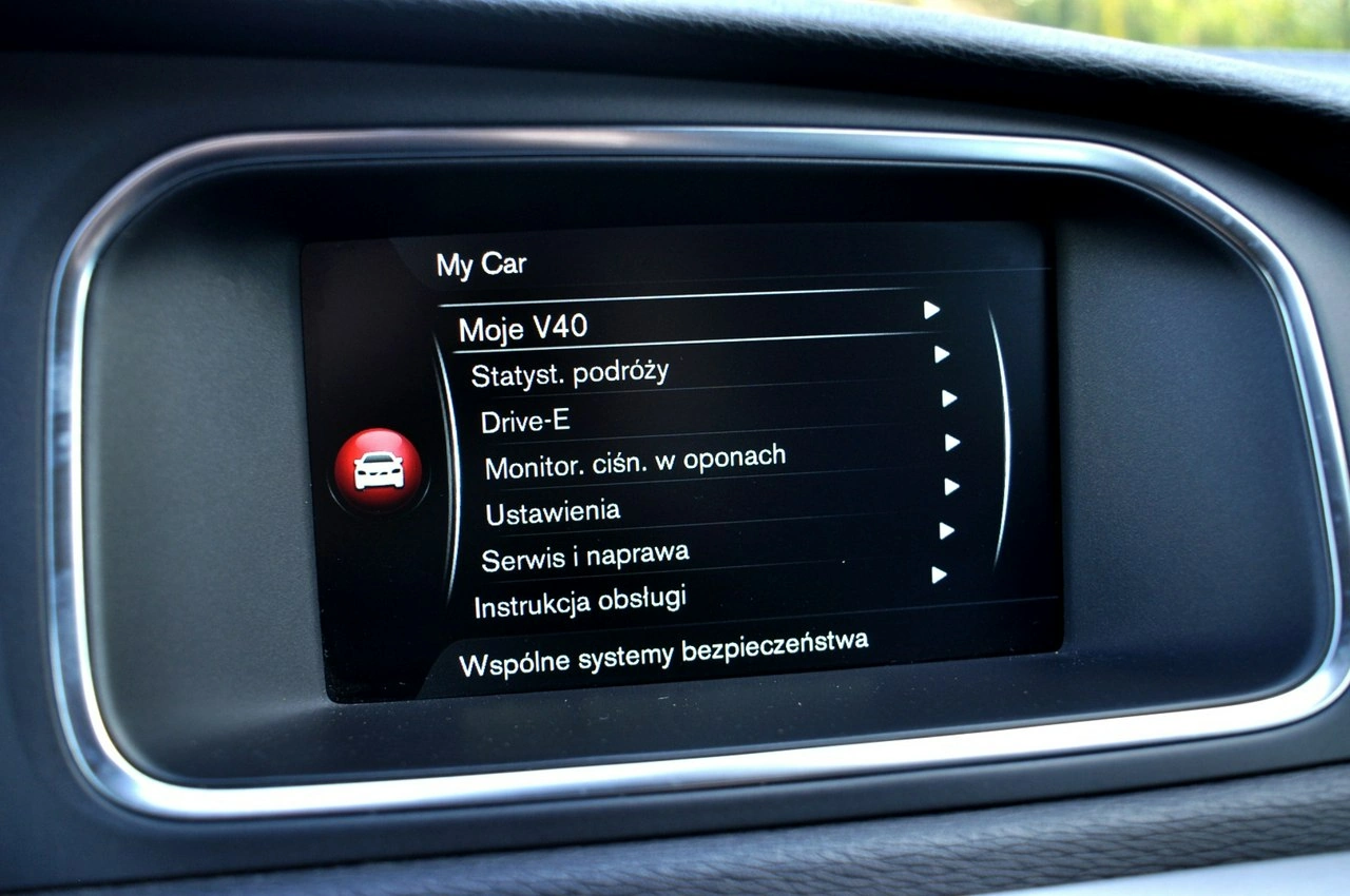 Volvo V40 - Zdjęcie 21