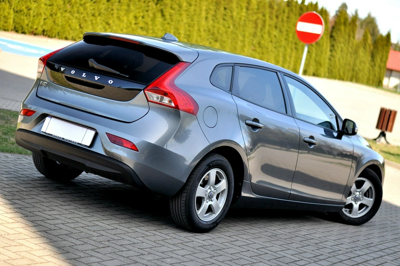Volvo V40 - Zdjęcie 3
