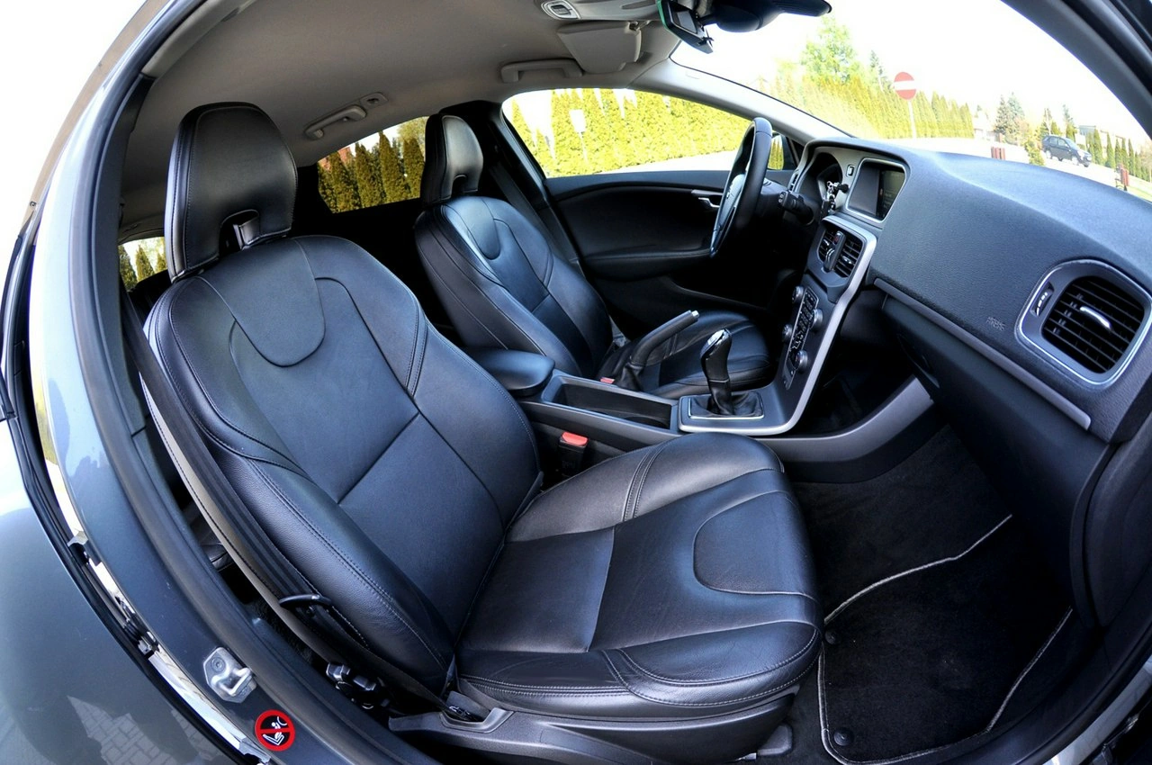 Volvo V40 - Zdjęcie 7