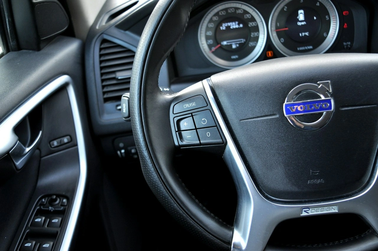 Volvo XC 60 - Zdjęcie 13