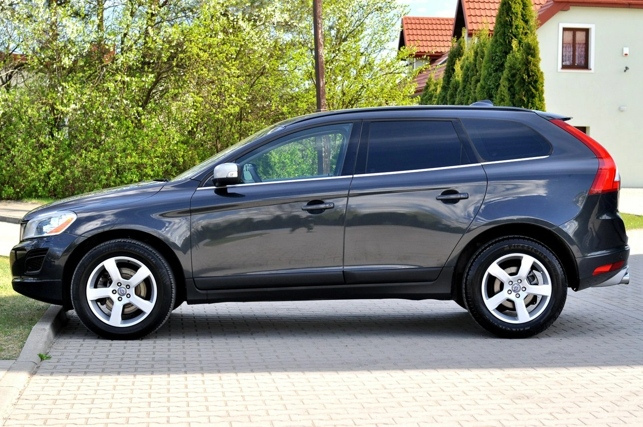 Volvo XC 60 - Zdjęcie 30