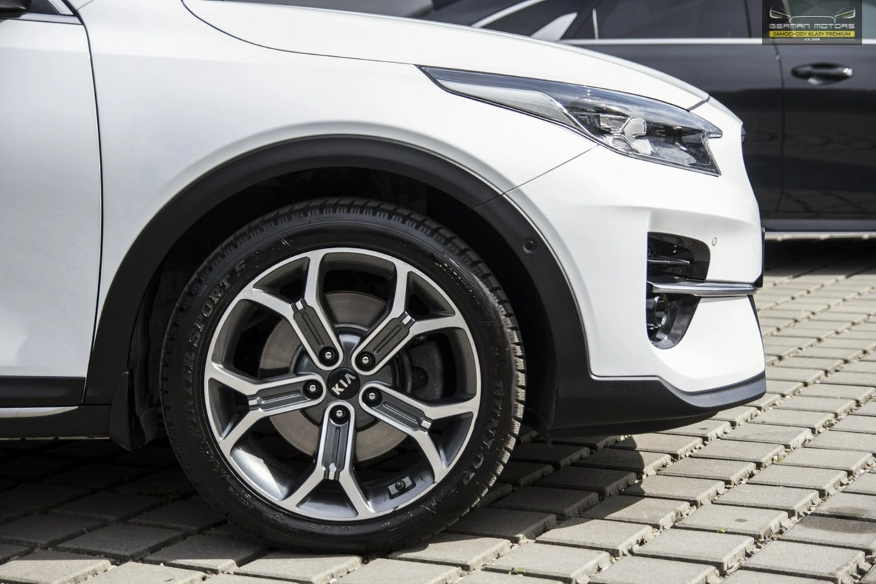 Kia XCeed - Zdjęcie 17