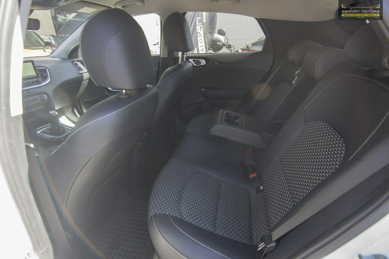 Kia XCeed - Zdjęcie 22