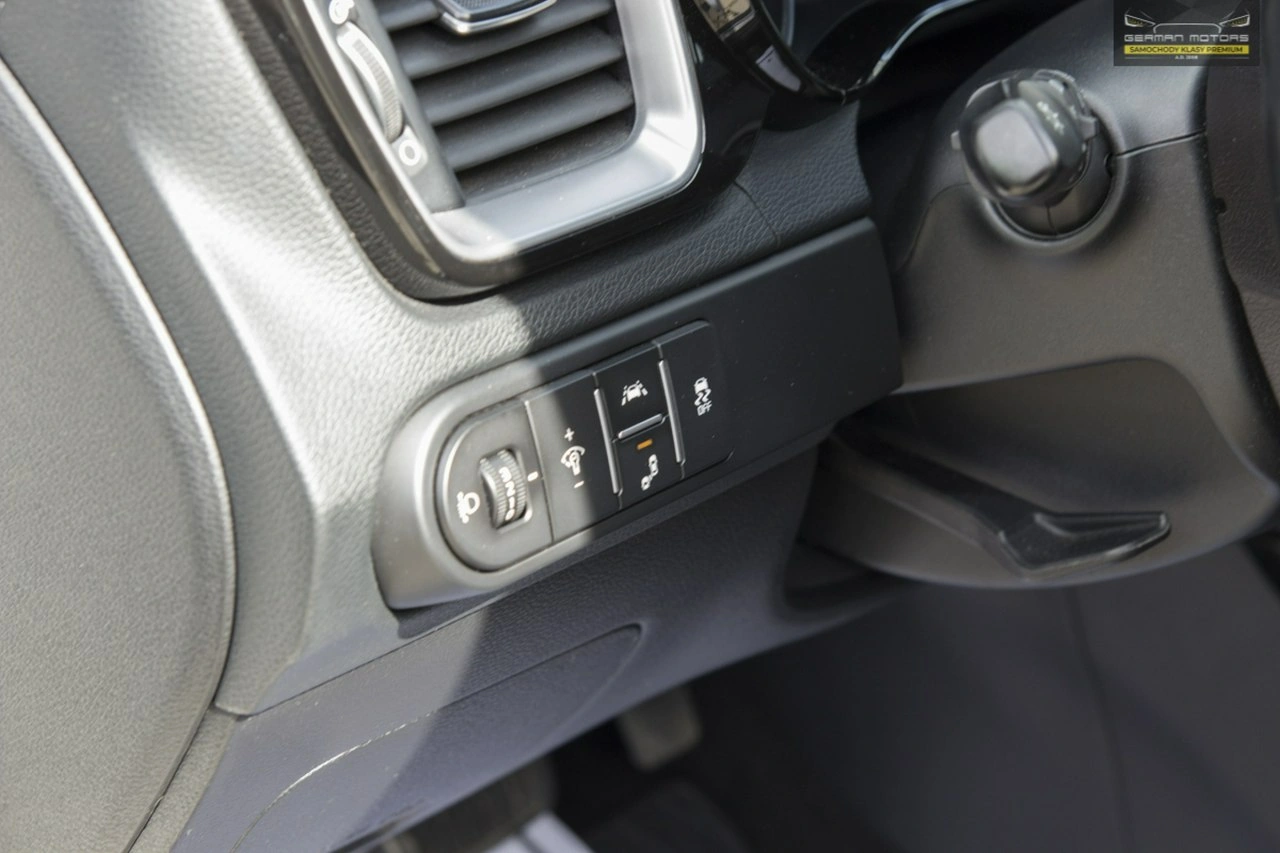 Kia XCeed - Zdjęcie 23