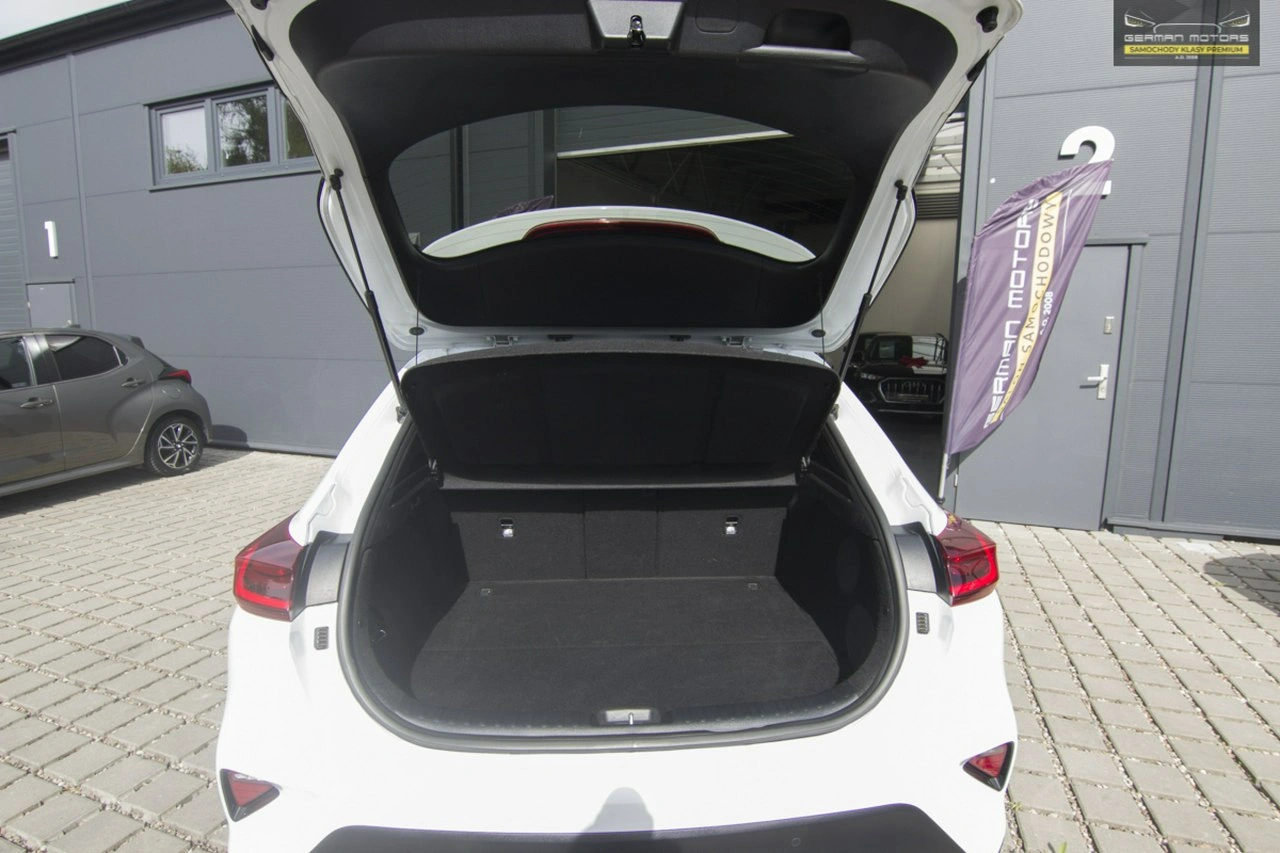Kia XCeed - Zdjęcie 30