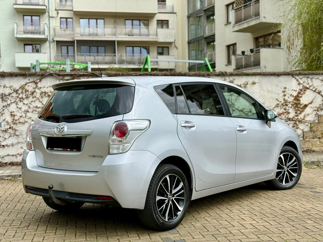 Toyota Verso - Zdjęcie 2