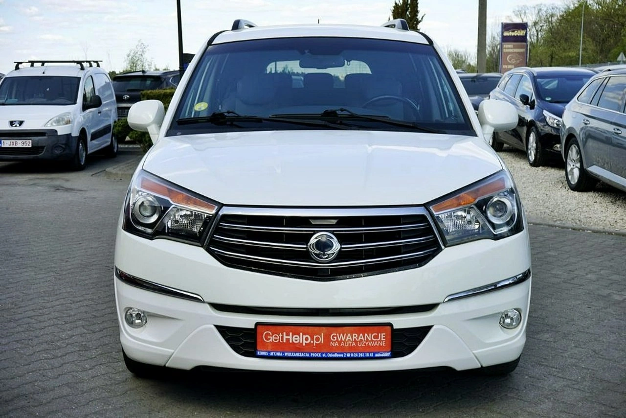 SsangYong Rodius - Zdjęcie 9