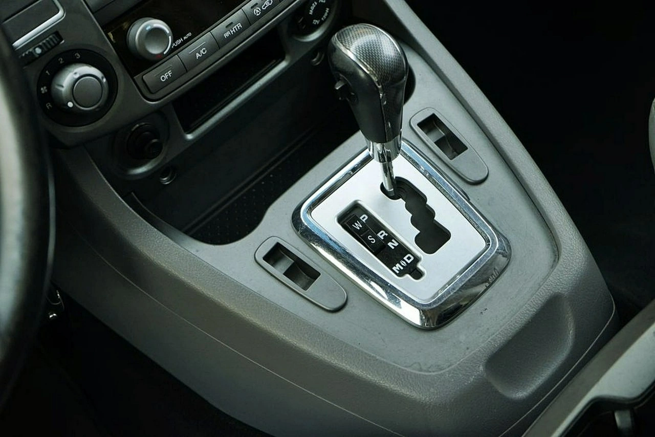 SsangYong Rodius - Zdjęcie 27