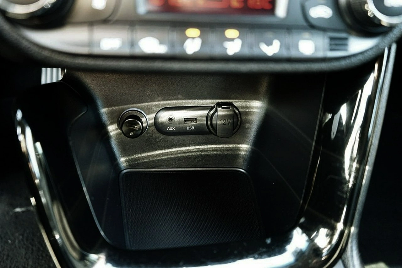 Kia Ceed - Zdjęcie 24