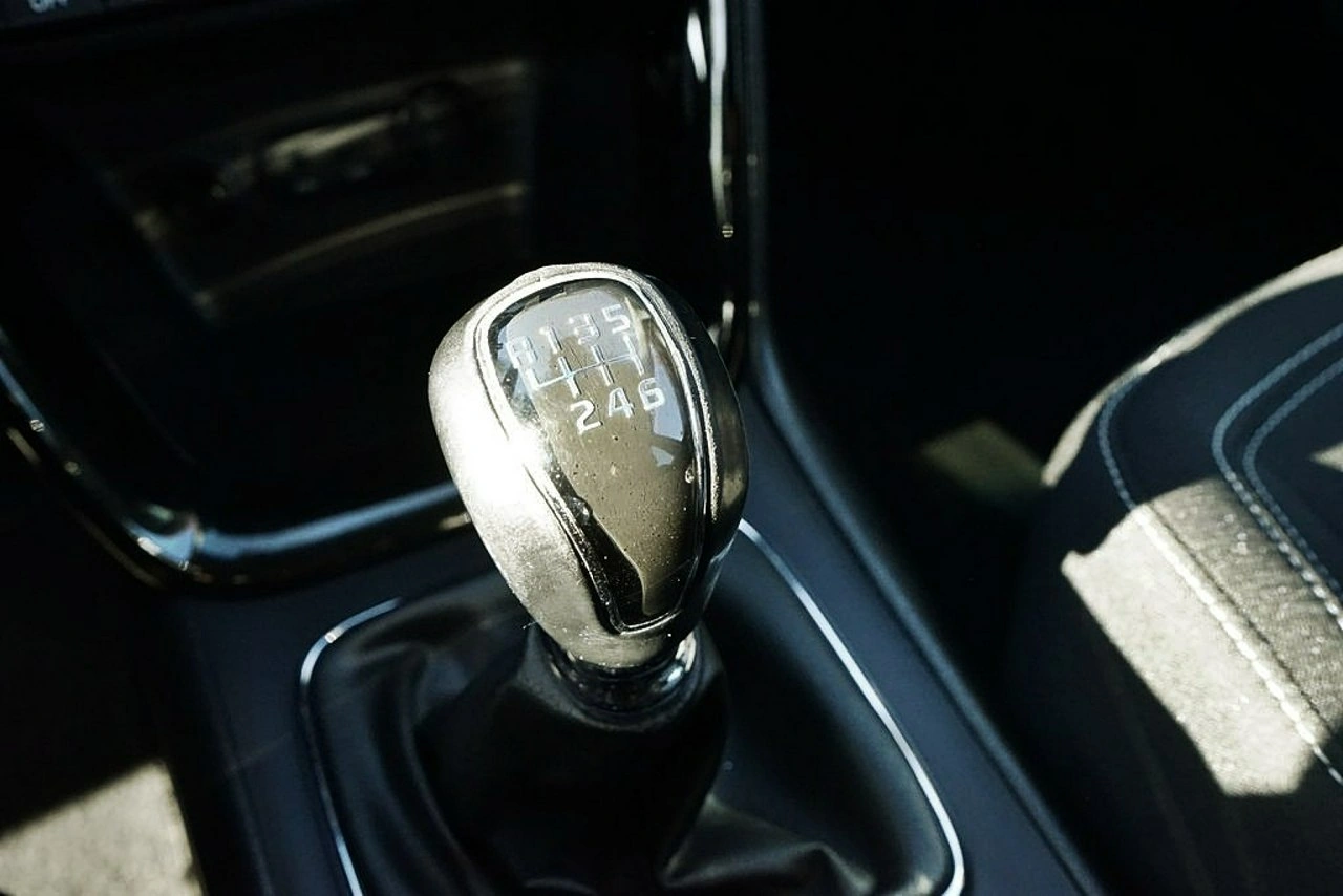 Kia Ceed - Zdjęcie 25