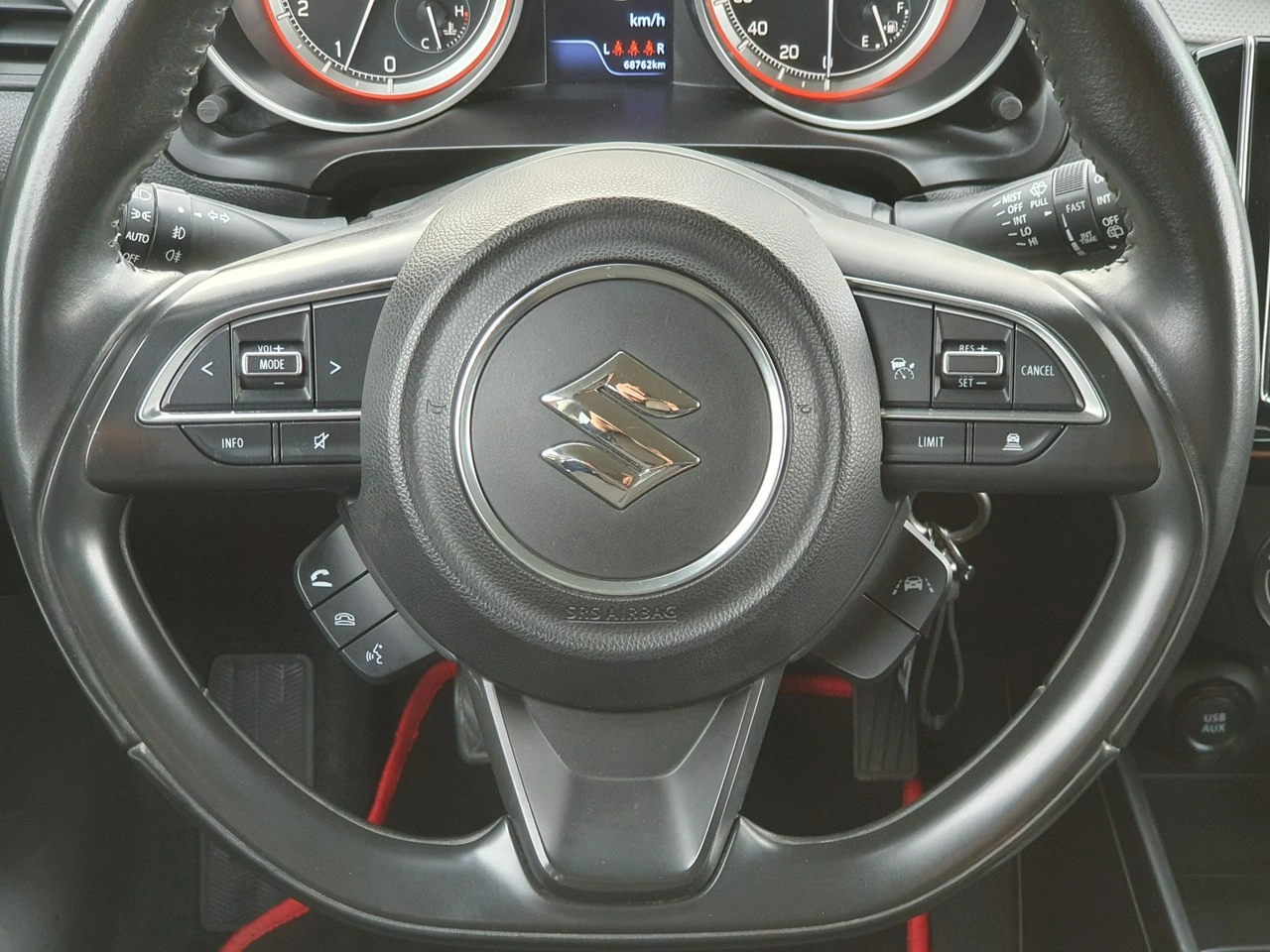 Suzuki Swift - Zdjęcie 33