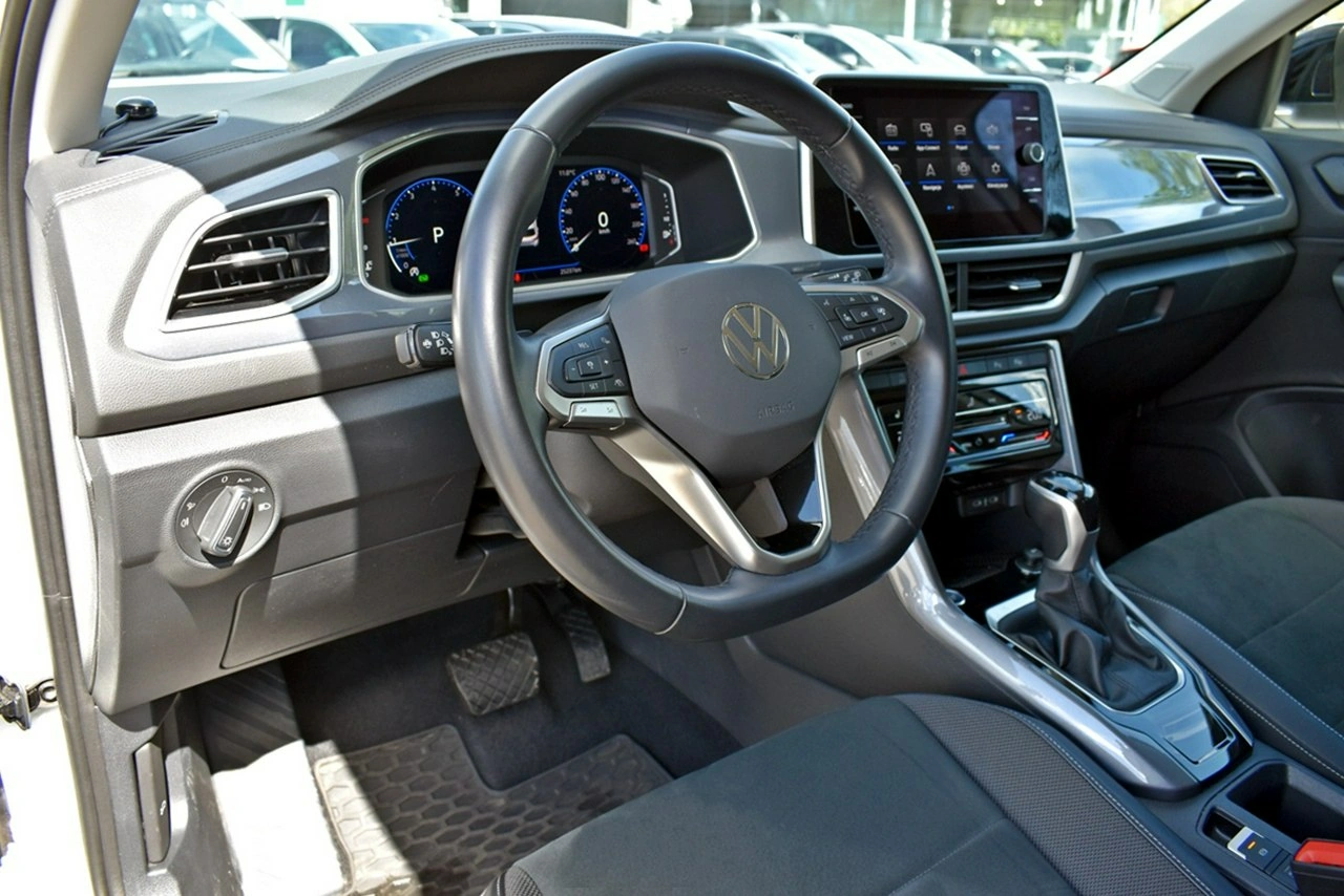 Volkswagen T-Roc - Zdjęcie 9