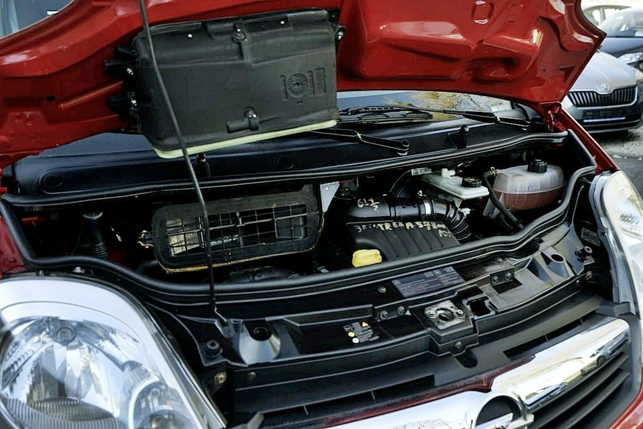 Opel Vivaro - Zdjęcie 11