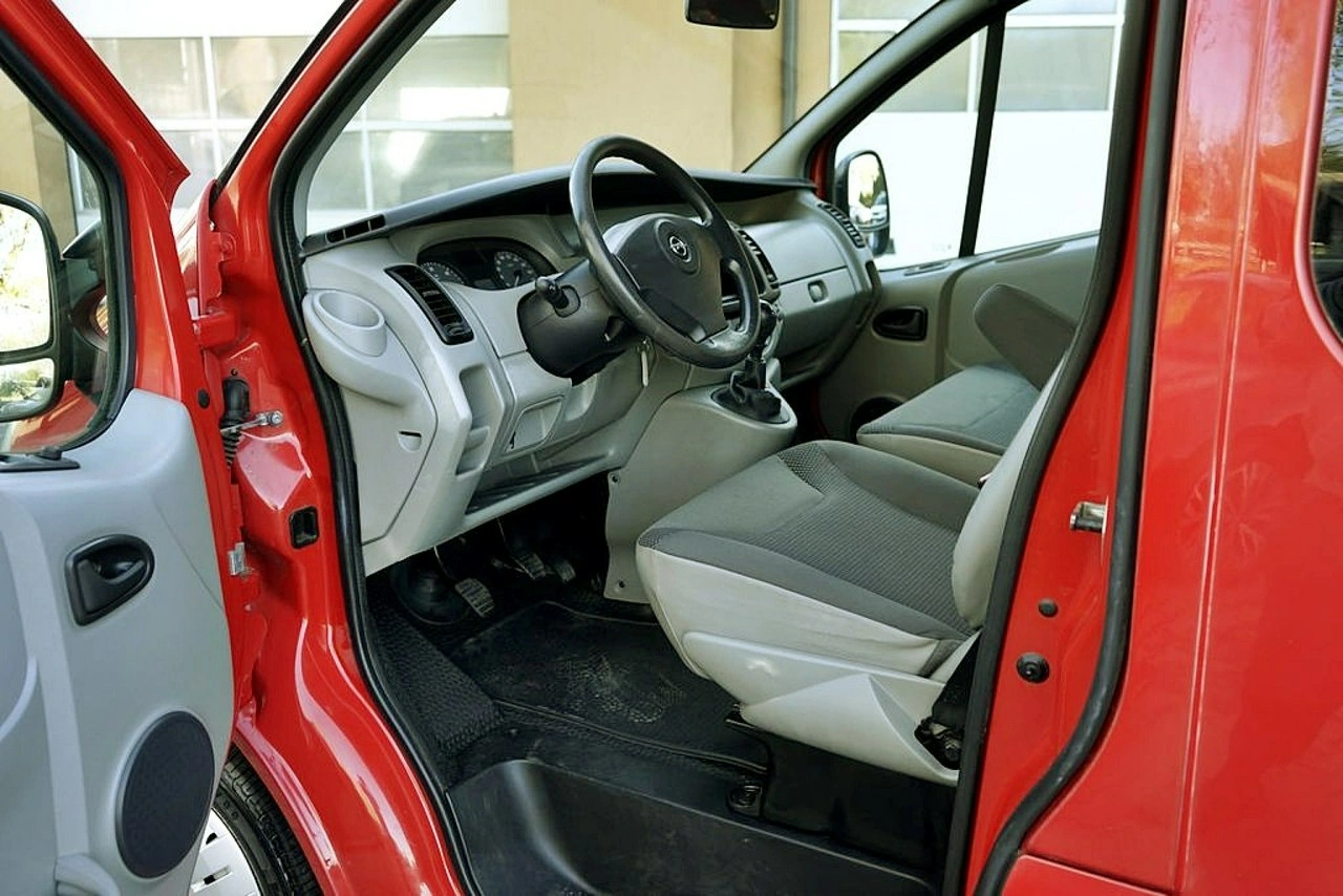 Opel Vivaro - Zdjęcie 13