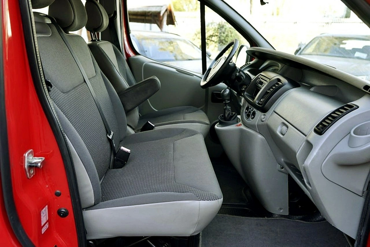 Opel Vivaro - Zdjęcie 15