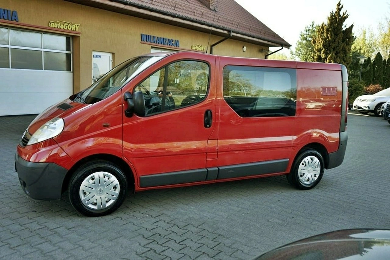 Opel Vivaro - Zdjęcie 2