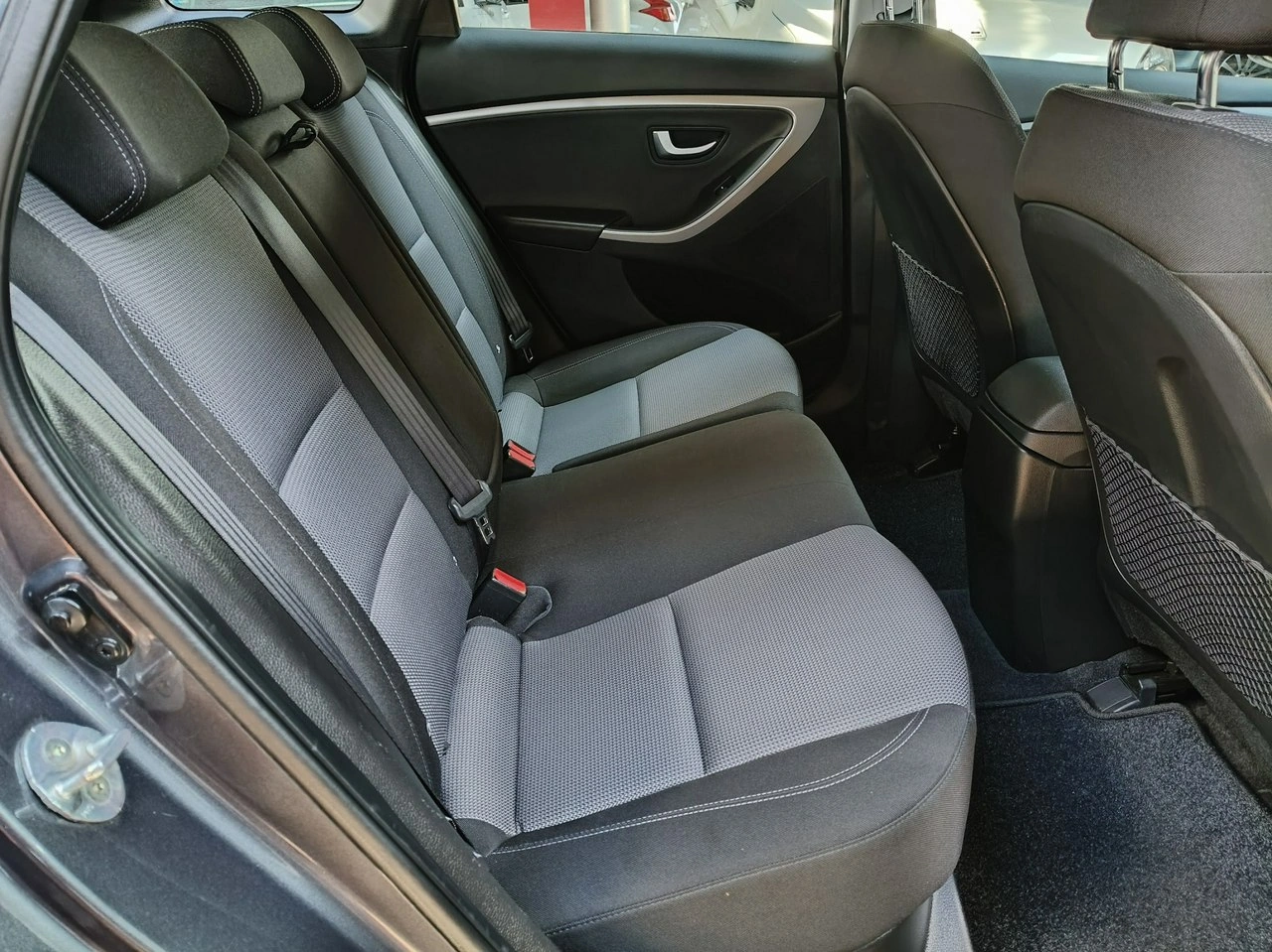 Hyundai i30 - Zdjęcie 11