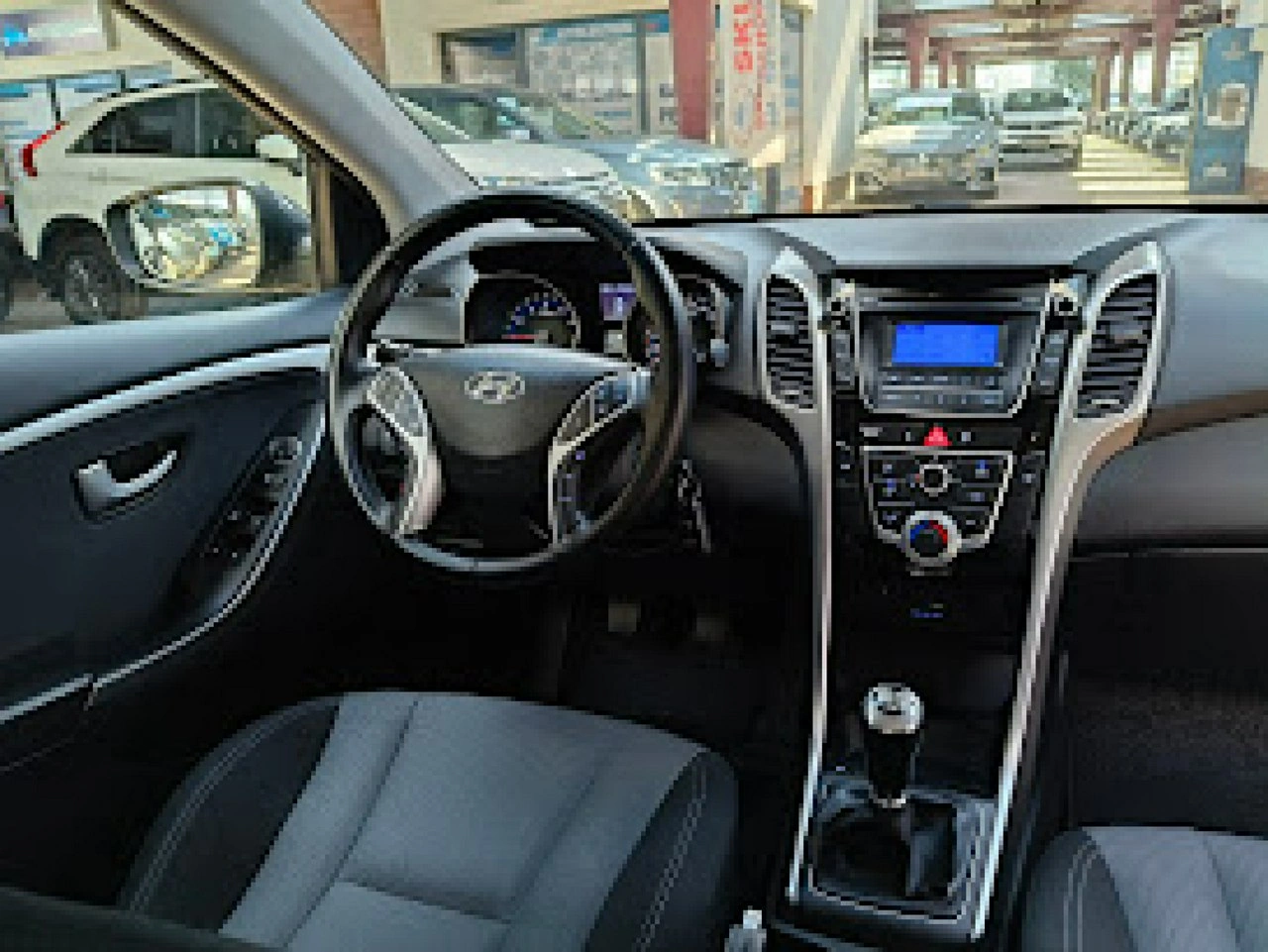 Hyundai i30 - Zdjęcie 12