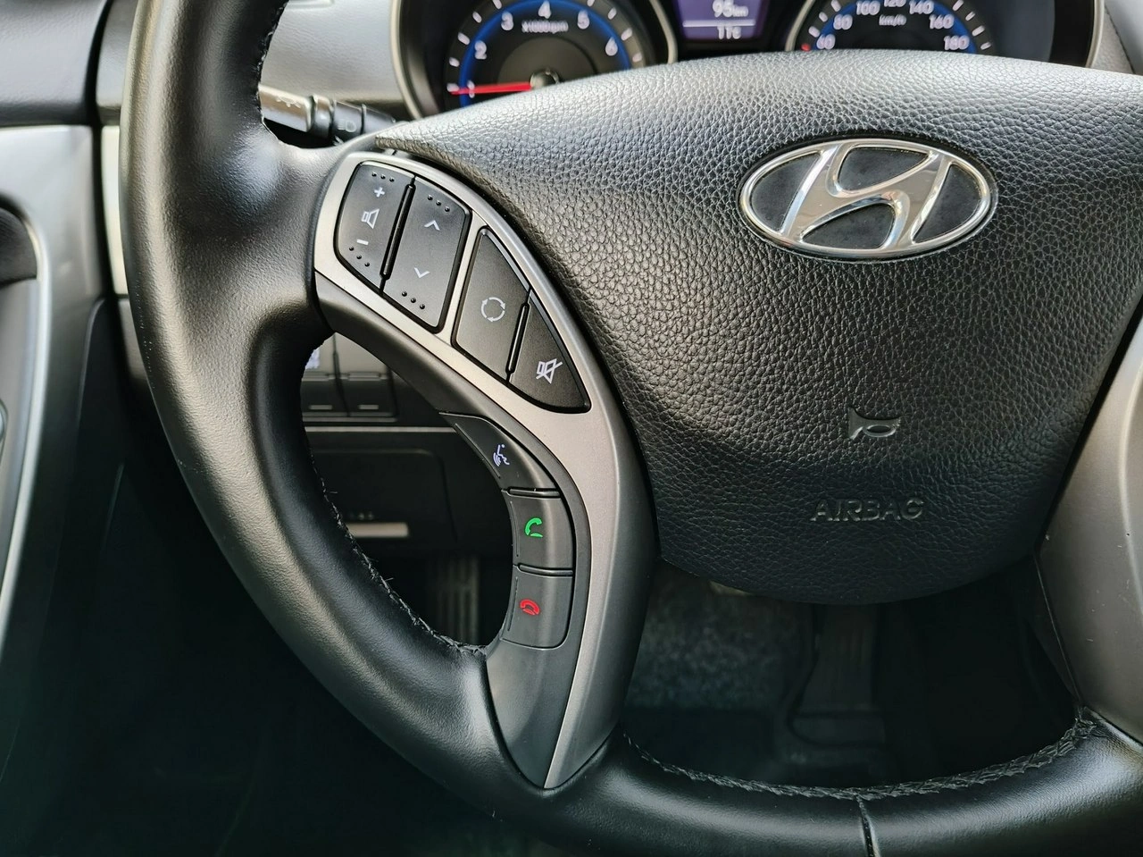 Hyundai i30 - Zdjęcie 15