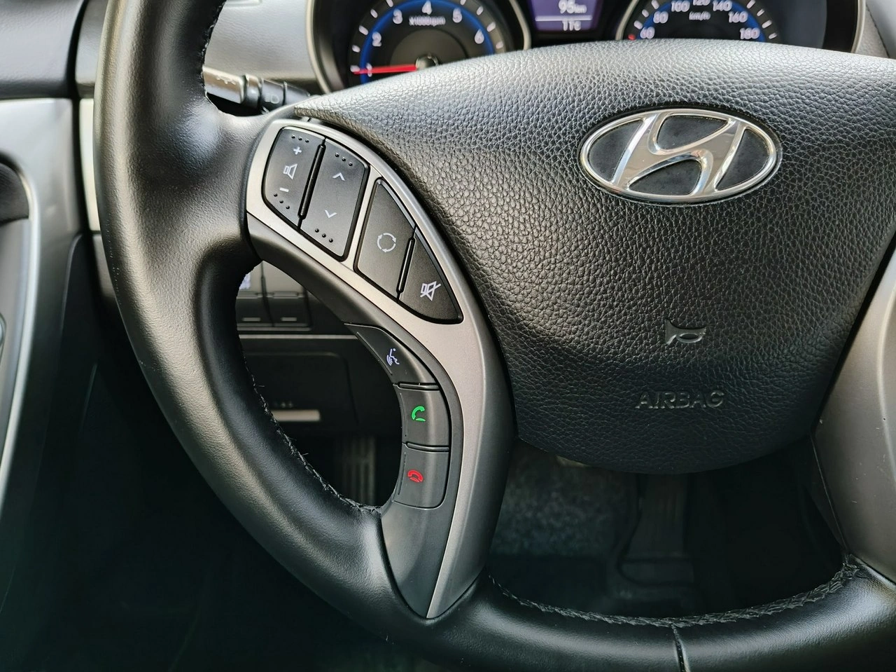 Hyundai i30 - Zdjęcie 15