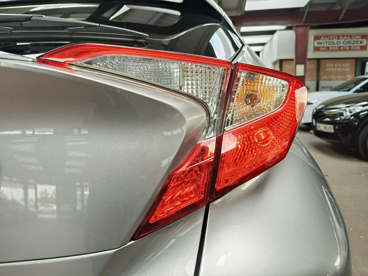 Toyota C-HR - Zdjęcie 13