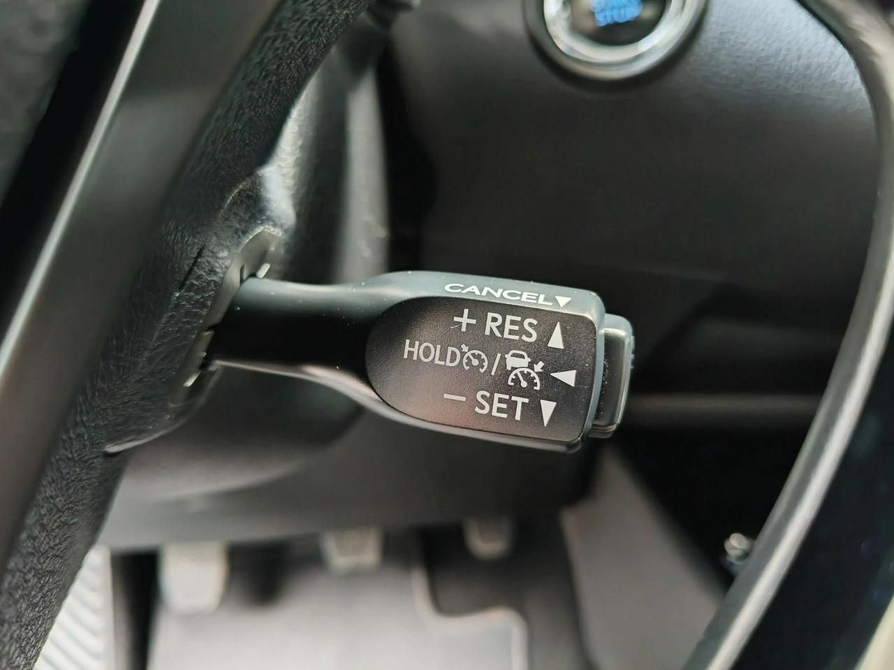 Toyota C-HR - Zdjęcie 25