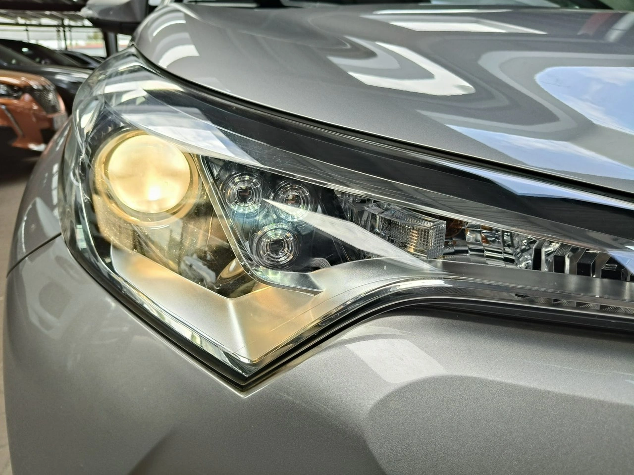 Toyota C-HR - Zdjęcie 6