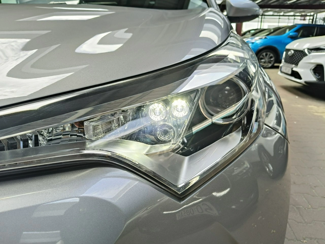 Toyota C-HR - Zdjęcie 8