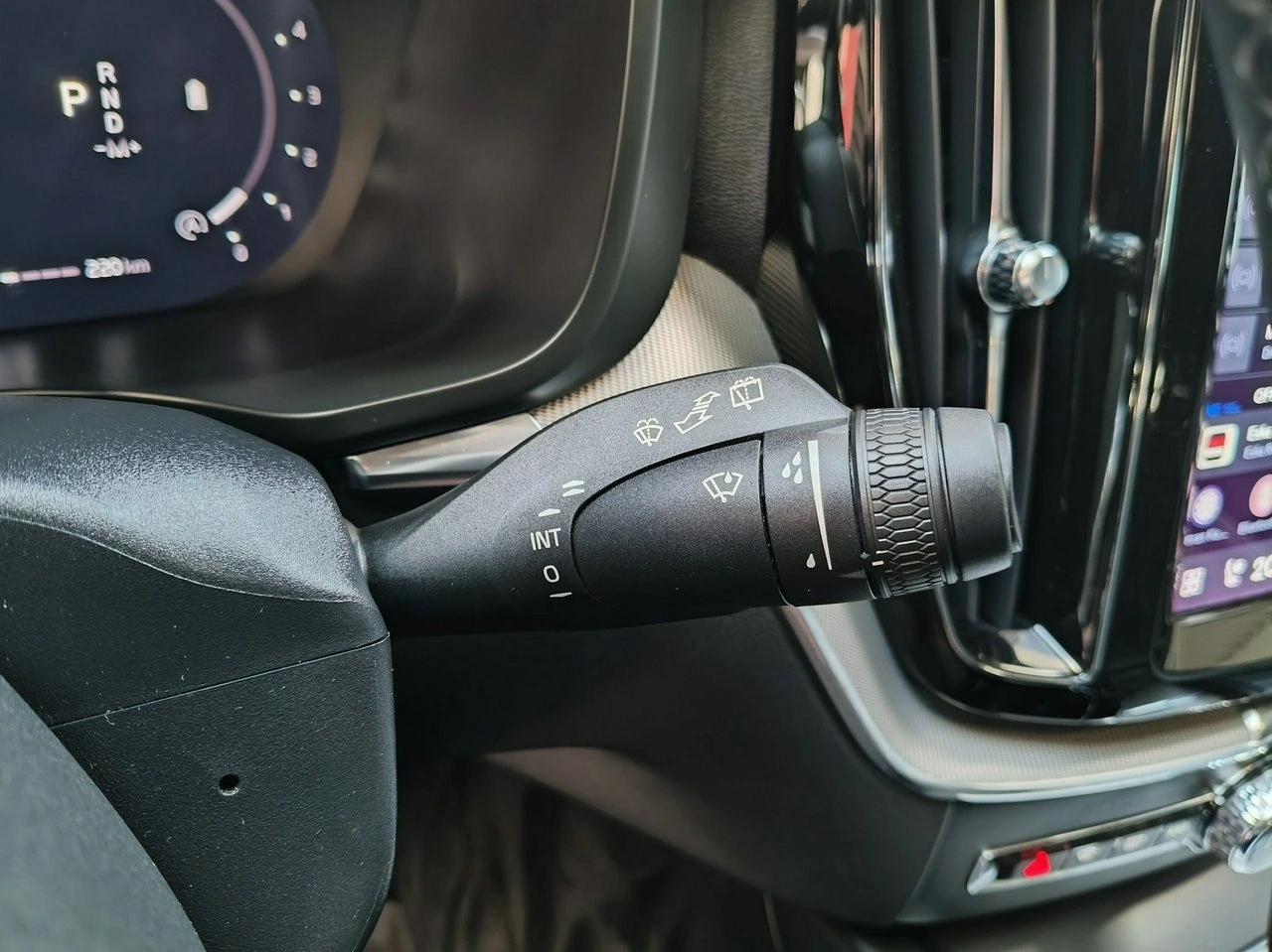 Volvo XC 60 - Zdjęcie 28