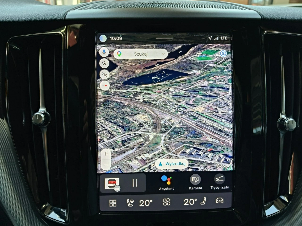 Volvo XC 60 - Zdjęcie 30