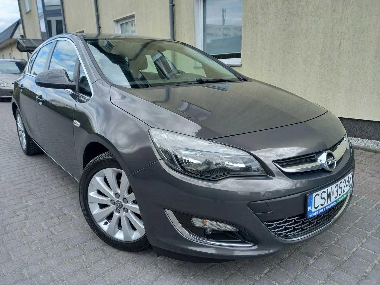Opel Astra - Zdjęcie 4