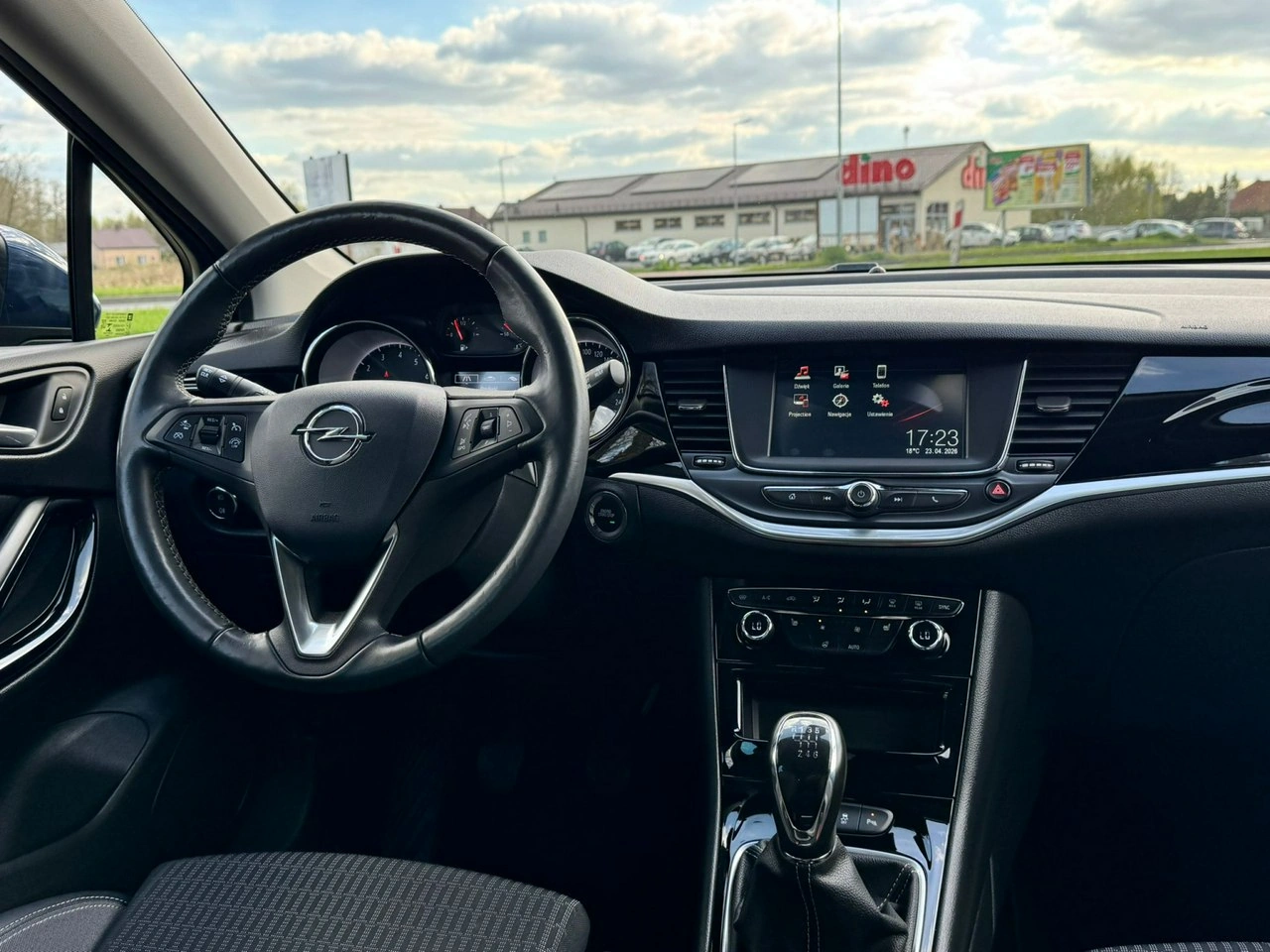 Opel Astra - Zdjęcie 17