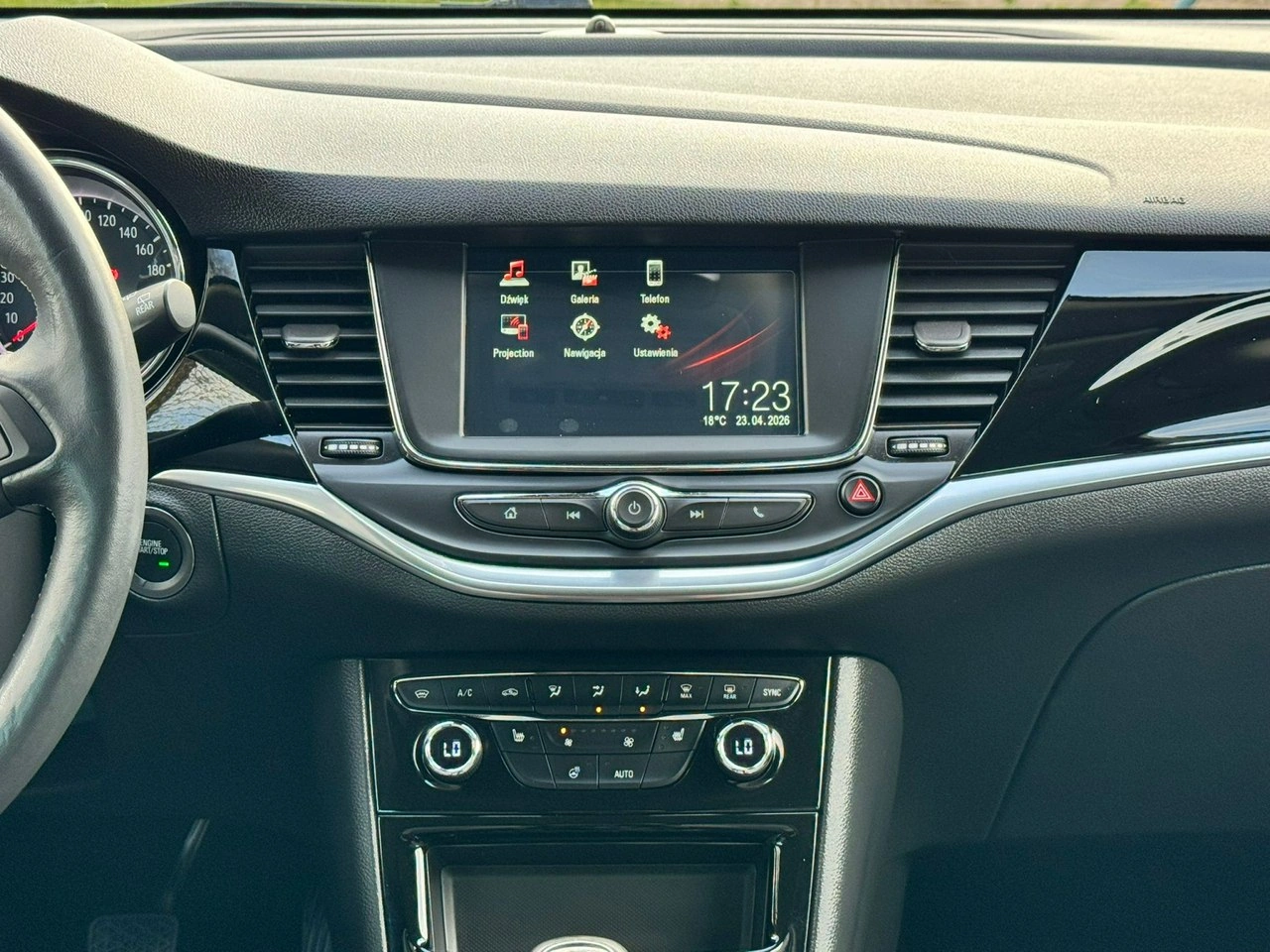 Opel Astra - Zdjęcie 20