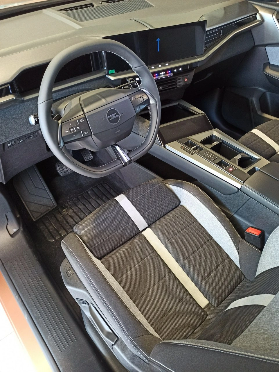 Opel Grandland - Zdjęcie 6