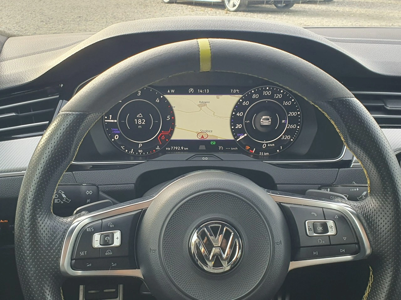 Volkswagen Arteon - Zdjęcie 33