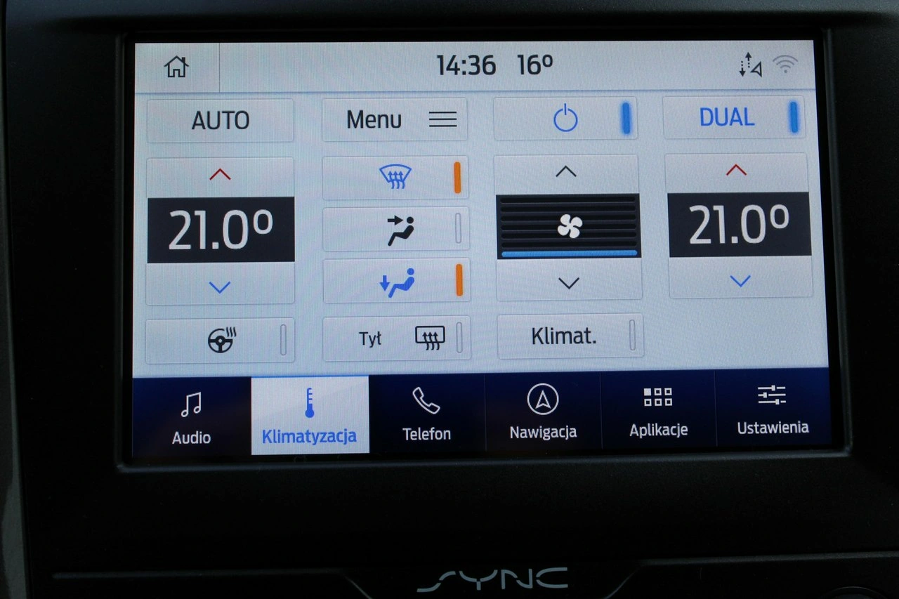 Ford Mondeo SW - Zdjęcie 17